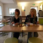 Ibis Budget Aeroport - A61 2* Carcassonne