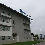 Ibis Budget Aeroport - A61 2*
