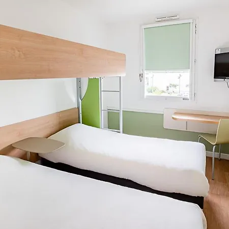 Hotel Ibis Budget Aeroport - A61 2*