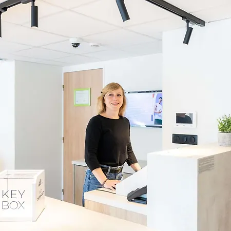 Ibis Budget Aéroport - A61