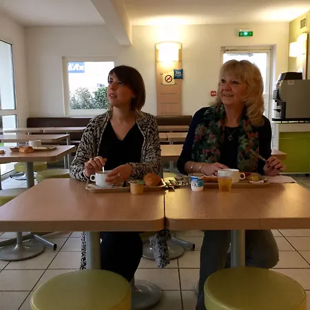 Ibis Budget Aéroport - A61 2* Carcasona