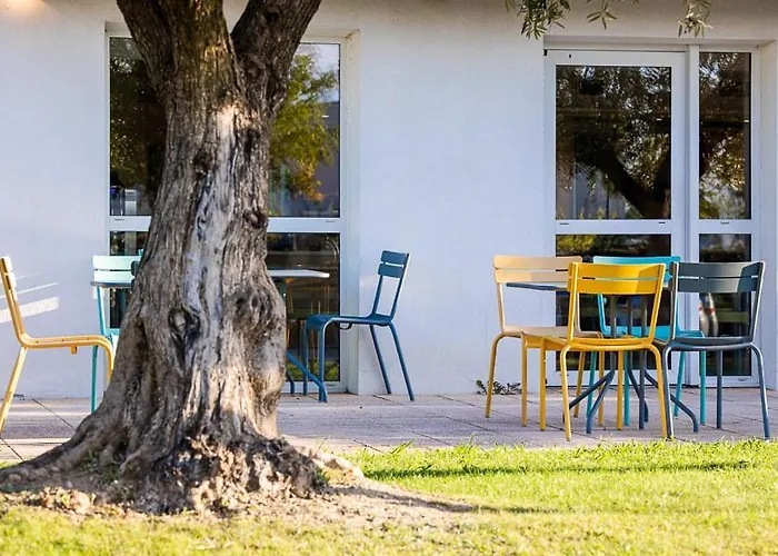 Hotel Ibis Budget Aeroport - A61 2*