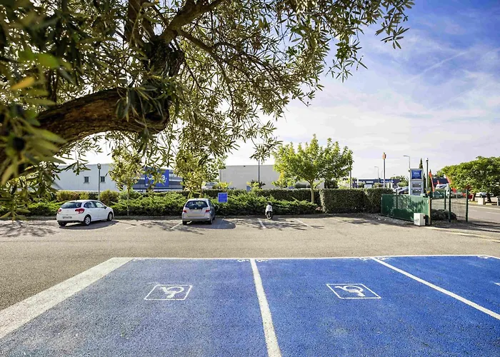 Ibis Budget Aeroport - A61 2*