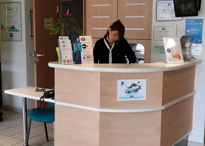 Hotel Ibis Budget Aéroport - A61