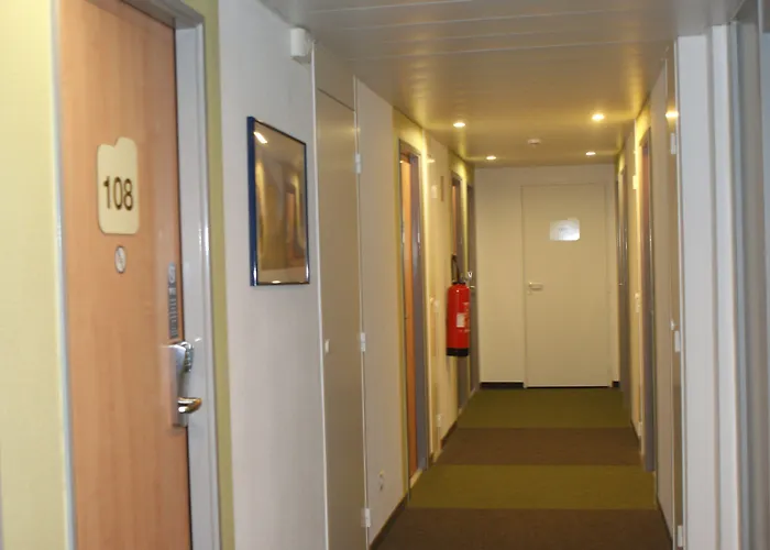 Ibis Budget Aeroport - A61 2*